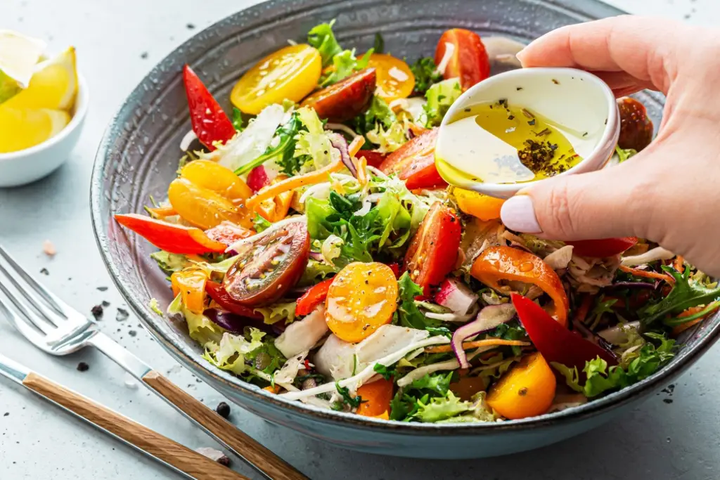 Ensalada fresca de vegetales | Qué Onda