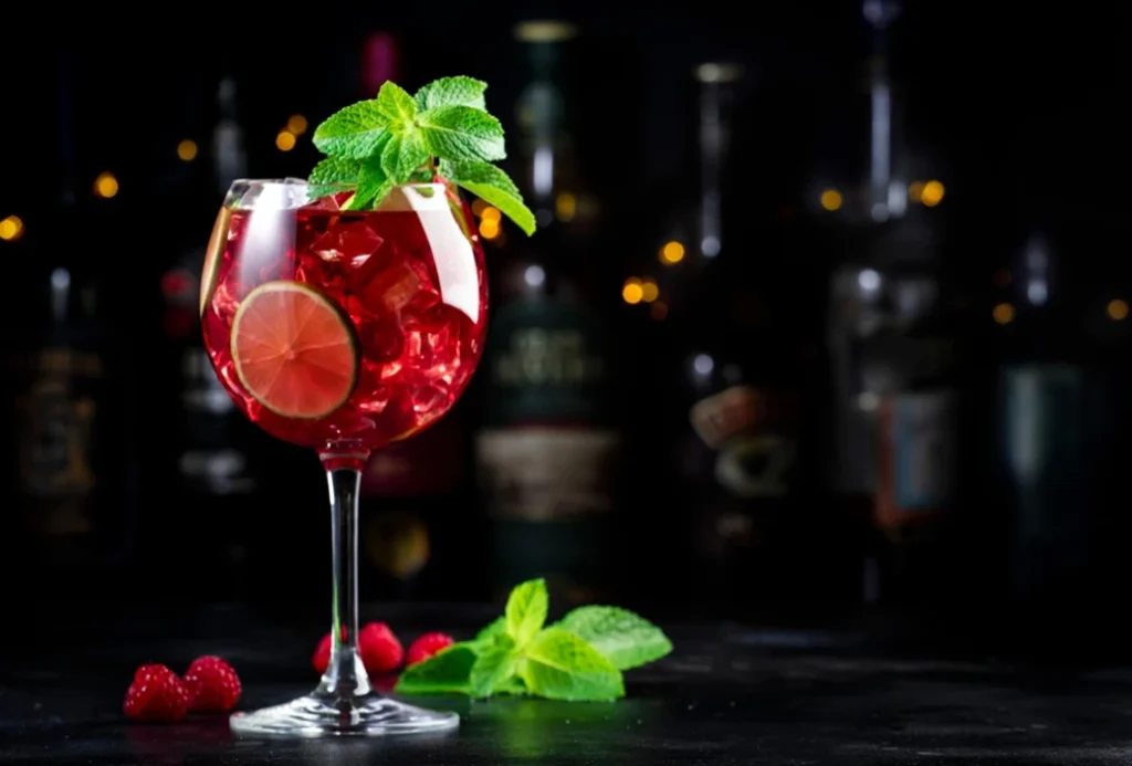Tinto de verano: refrescante y moderno desde los años 20 | Qué Onda |