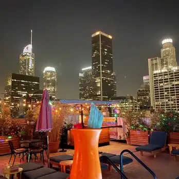 Bares con vistas impresionantes en Los Ángeles | Qué Onda |
