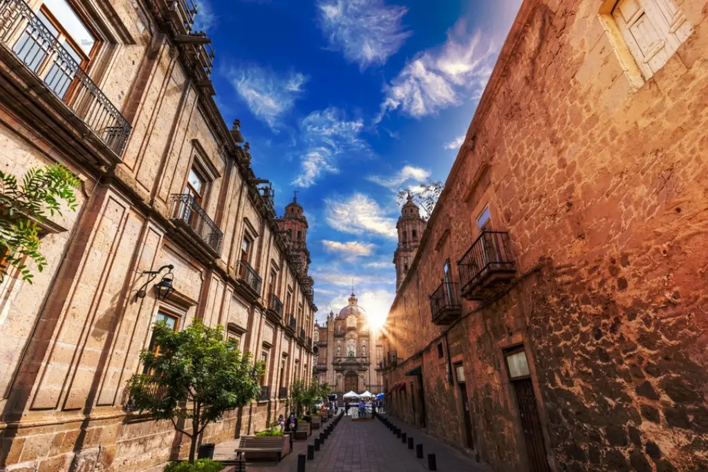 Catedral de Morelia situada en la Plaza de Armas en el centro histórico de la ciudad | Qué Onda