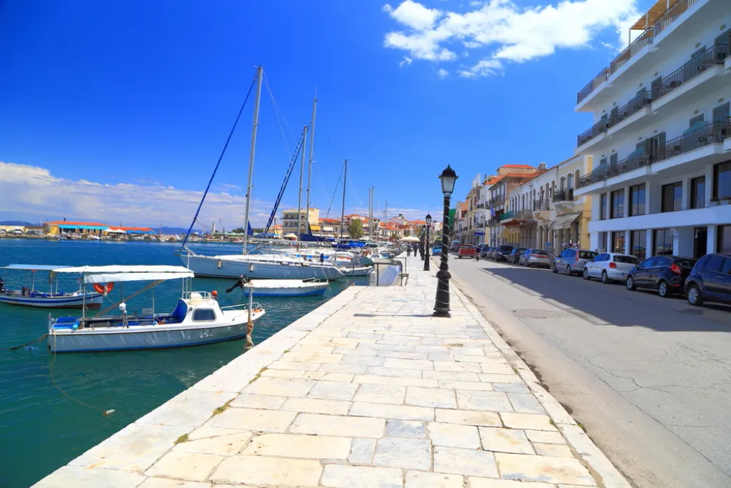 Gythio puerto en Grecia | Qué Onda