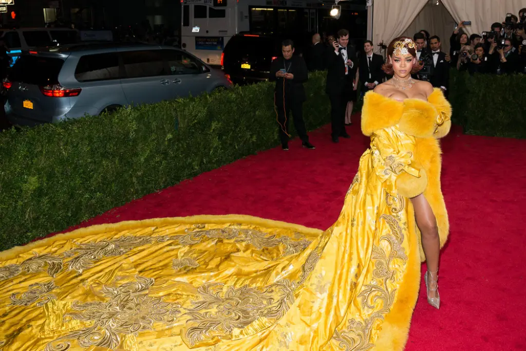 Rihanna en el Met Gala | Qué Onda
