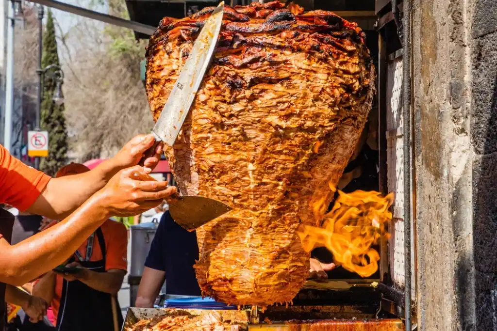 reparación de tacos al pastor en la Ciudad de México | Qué Onda