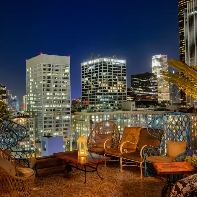 Bares con vistas impresionantes en Los Ángeles | Qué Onda |