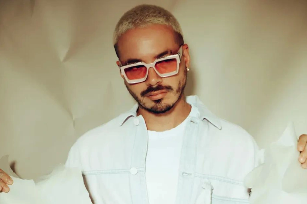 J Balvin | Qué Onda