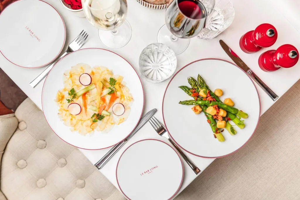 Le Royal Monceau Le Bar Long | Qué Onda