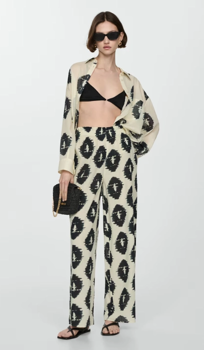 Pantalones estampados de Mango | Qué Onda