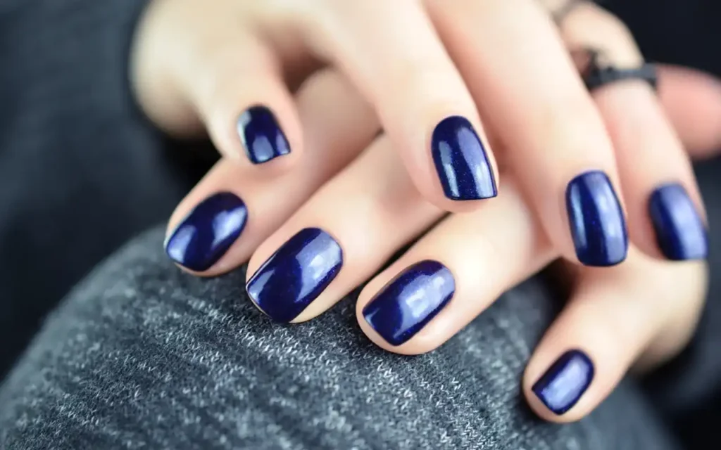 Los 5 colores de uñas de otoño que dominarán este 2024 | Qué Onda |