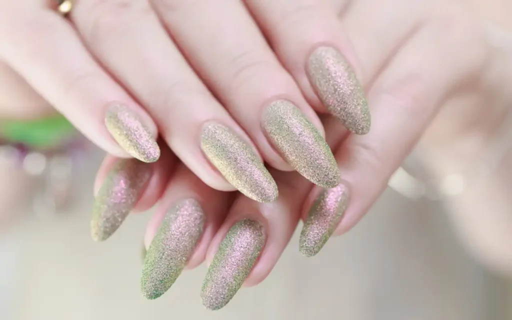 Los 5 colores de uñas de otoño que dominarán este 2024 | Qué Onda |