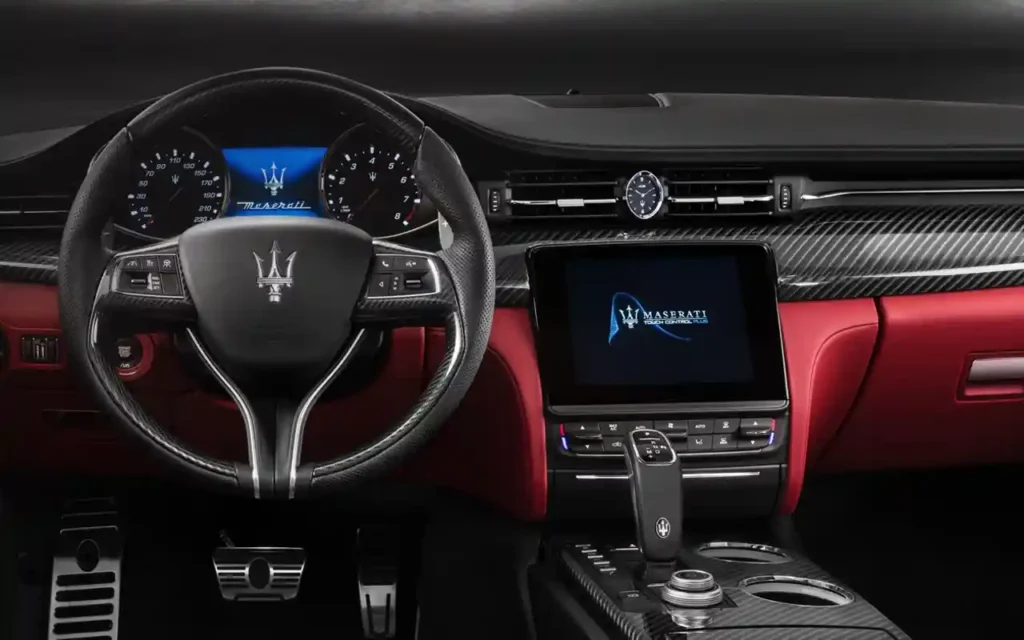 El Maserati Ghibli: el coche del Pingüino en HBO | Qué Onda |
