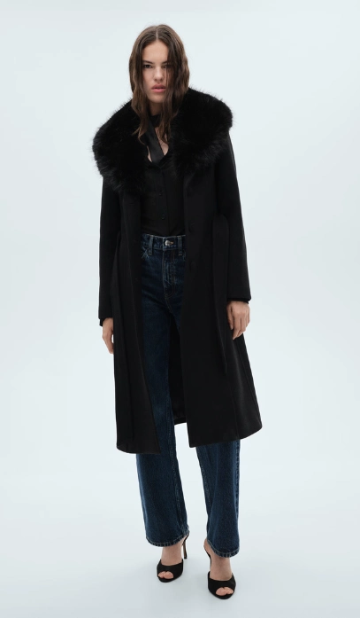 Mango Abrigo con cuello de piel sintético | Qué Onda